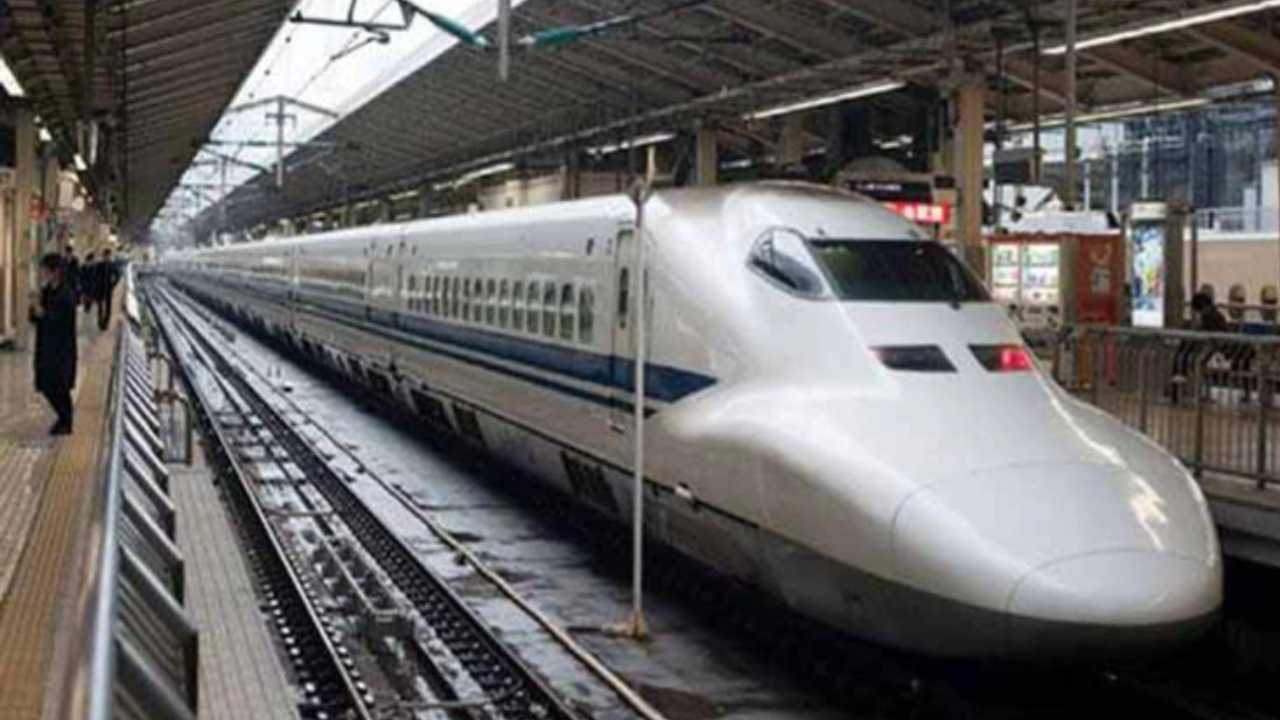 Bullet train,
