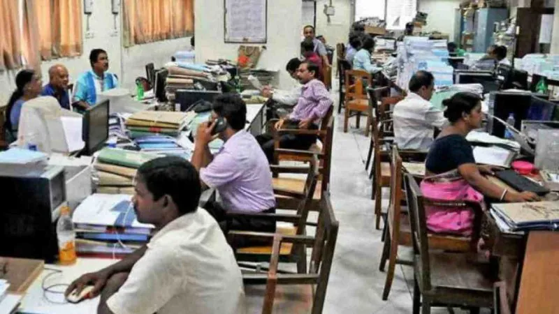 ৫% DA বাড়াল বিজেপি সরকার, লটারি লাগল সরকারি কর্মীদের
