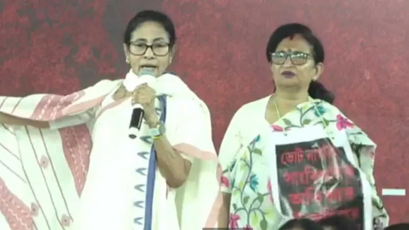 আজ থেকেই ঢুকবে বেকার ভাতার টাকা, যুবসাথী নিয়ে ঘোষণা মুখ্যমন্ত্রীর