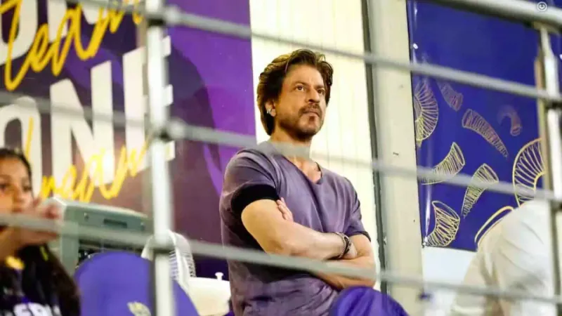 IPL শুরুর আগেই মাথায় বাজ KKR র!