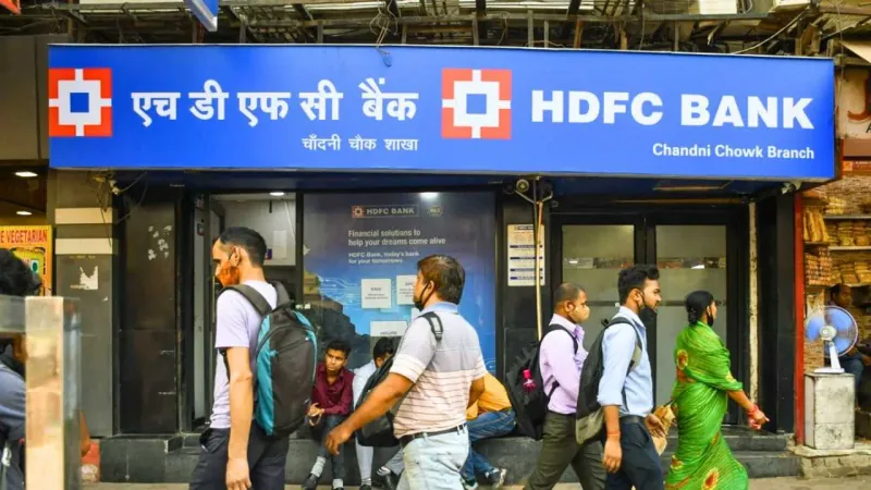 ১ এপ্রিল থেকেই বদলে যাচ্ছে ATM সংক্রান্ত বড় নিয়ম, HDFC-র গ্রাহক হয়ে থাকলে দেখুন