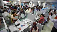 SBI-তে অ্যাকাউন্ট আছে? ১ অক্টোবর থেকে বদলে যাচ্ছে টাকা তোলার নিয়ম