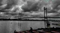 ফের দক্ষিণবঙ্গে দুর্যোগের মেঘ, কলকাতা সহ ৭ জেলায় আজ ভারী বৃষ্টির সম্ভাবনা!