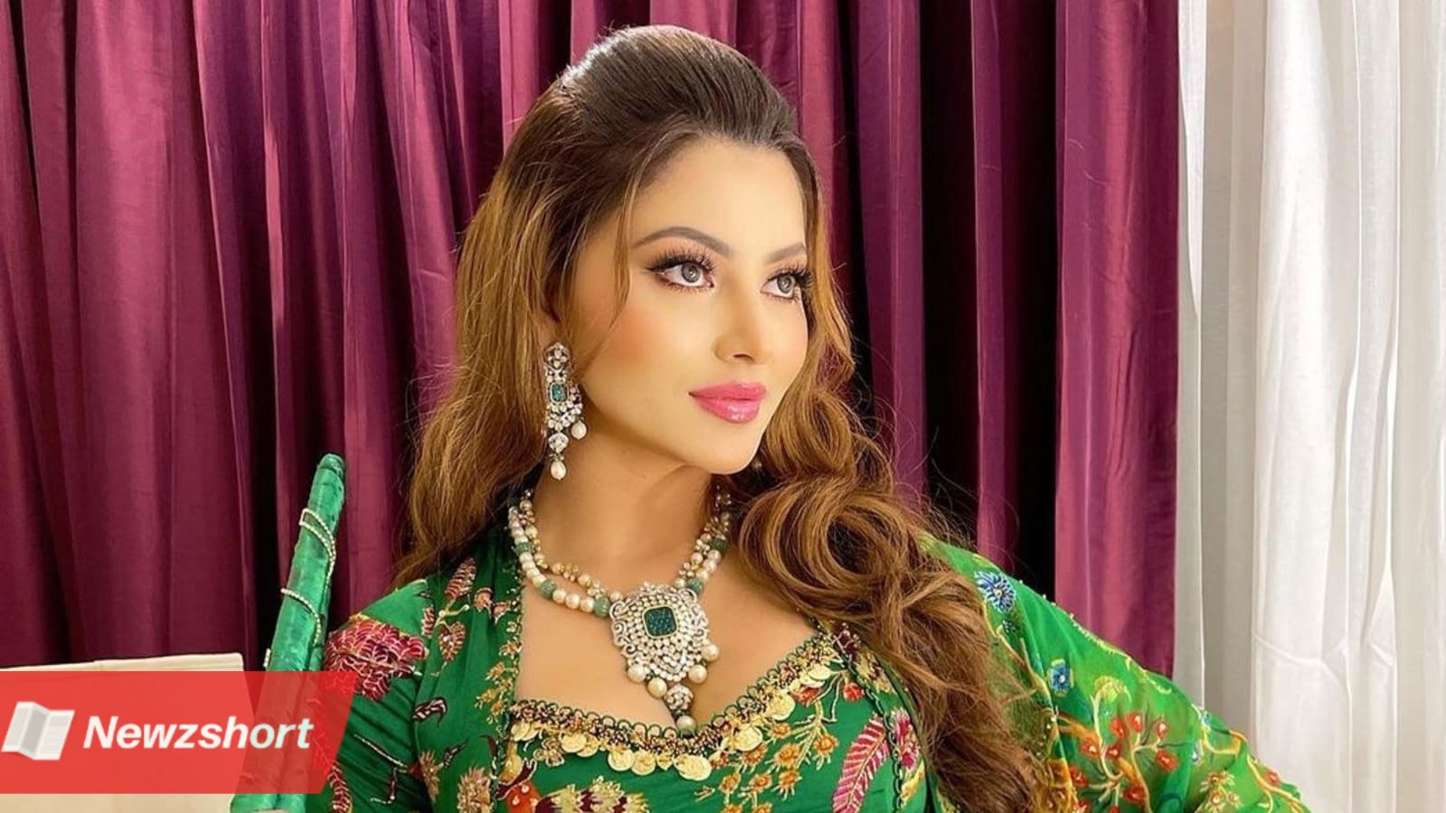 Bollywood,Entertainment,Gossip,Urvashi Rautela,Instagram,Money,বলিউড,বিনোদন,গসিপ,উর্বশী রাউতেলা,ইনস্টাগ্রাম,টাকা