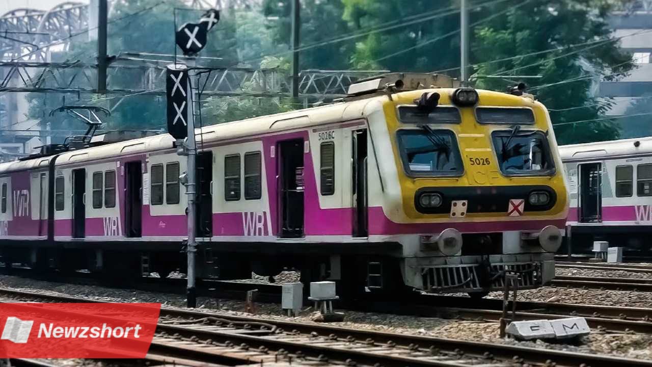 শিয়ালদহ,Sealdah,লোকাল ট্রেন,Local Train,অতিরিক্ত ট্রেন,Extra Train,দমদম স্টেশন,Dumdum Station,বাংলা খবর,Bangla Khobor,Bengali Khobor,Bangla,Bengali