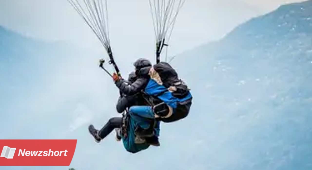 দার্জিলিং,Darjeeling,প্যারাগ্লাইডিং,Paragliding,বাংলা খবর,Bangla Khobor,Bengali Khobor,Bangla,Bengali,ভ্রমণ,Travel