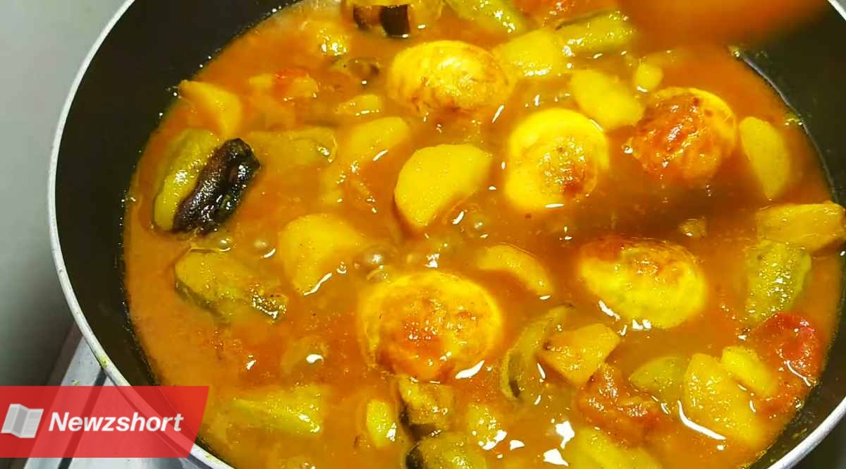 Egg Potol Curry Recipe