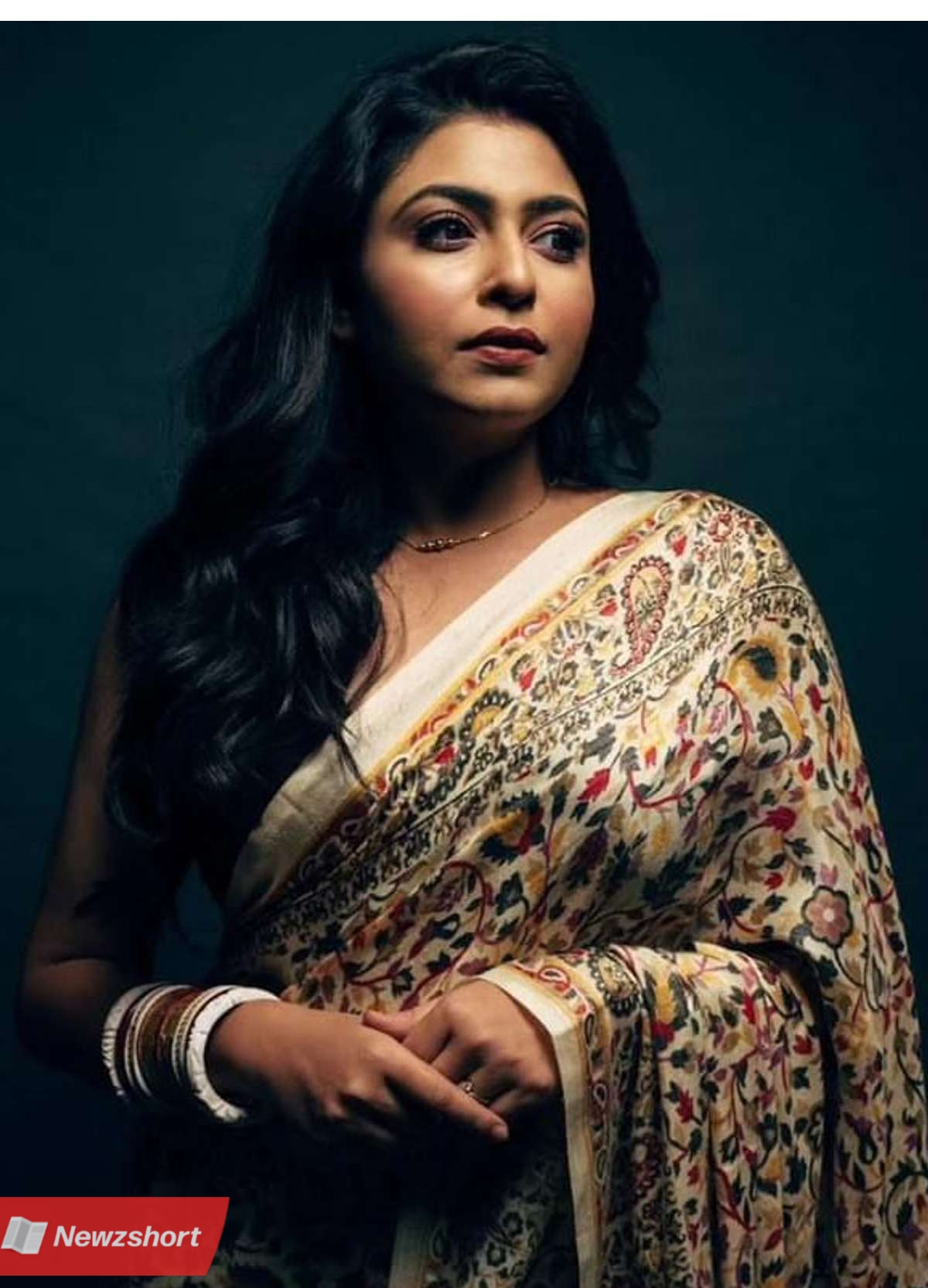 ashmita mukherjee, অস্মিতা মুখাজি 