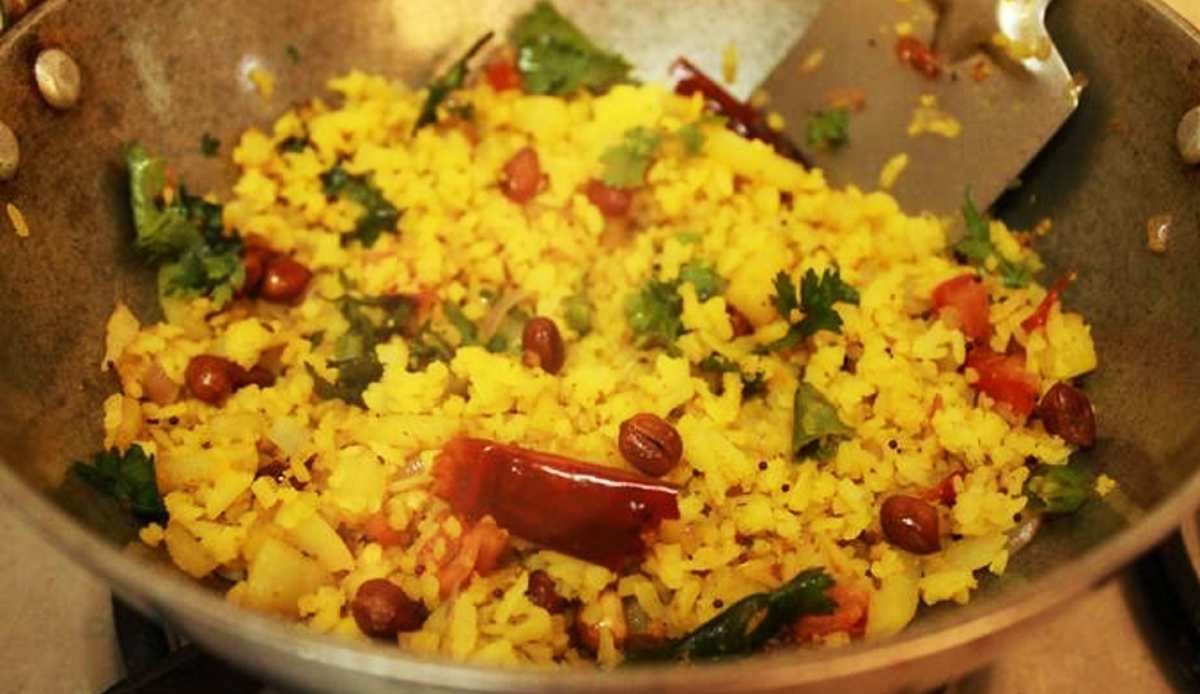 Alu Poha Cooking Recipe