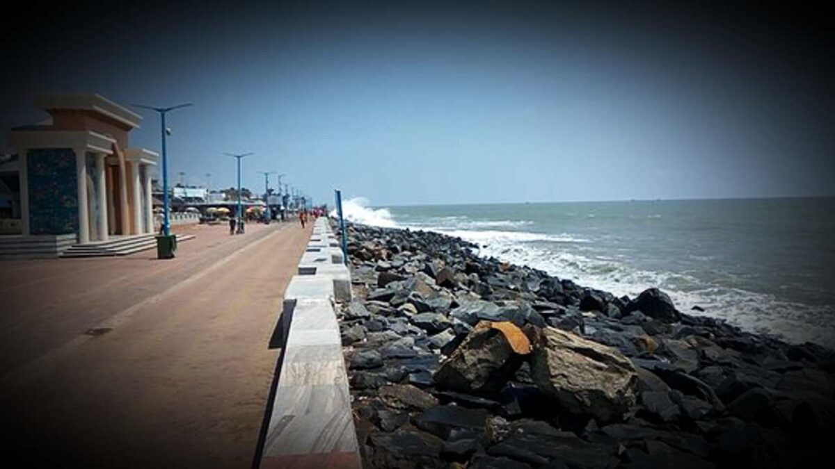 Digha Hawkers protest after Eviction Notice