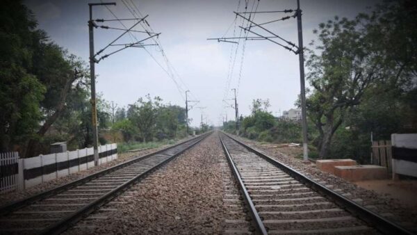 Eastern Railway starts working for new Railway Track in Machlandapur Swarupnagar