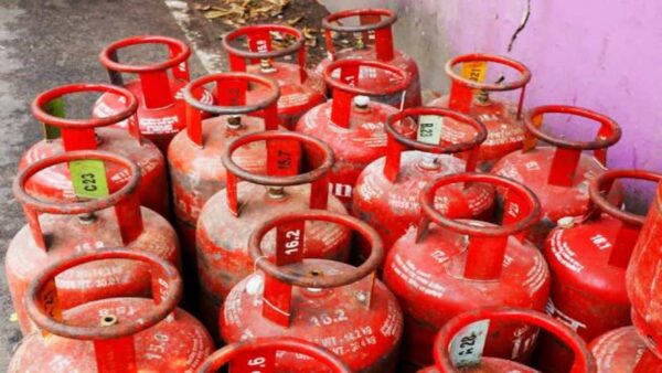 LPG Cylinder Price Hiked see rates in kolkata for August Month