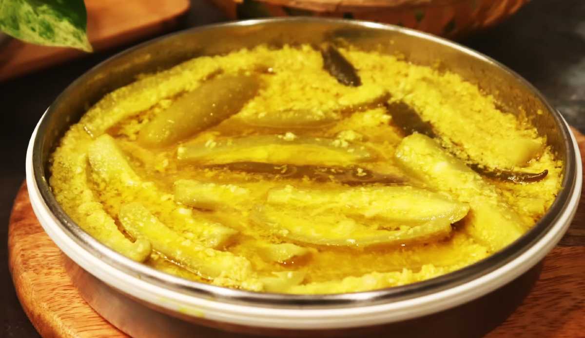 Potol Bhapa Recipe