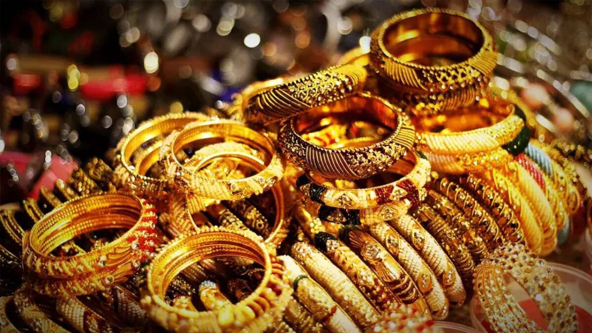 Gold Price Hiked again See What is Gold and Silver rates today in Kolkata