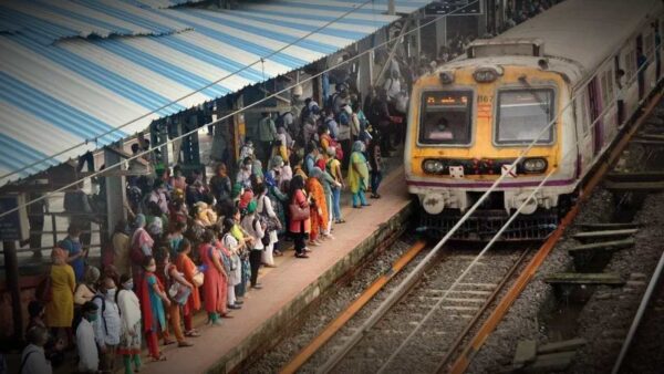 Local Train Stoppage time reduced in Sealdah Railway Division