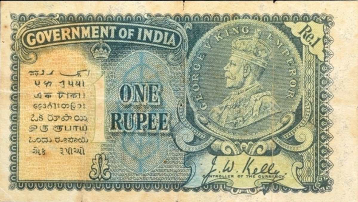 1935 1 Rupees not with Governer General J W Sign in it