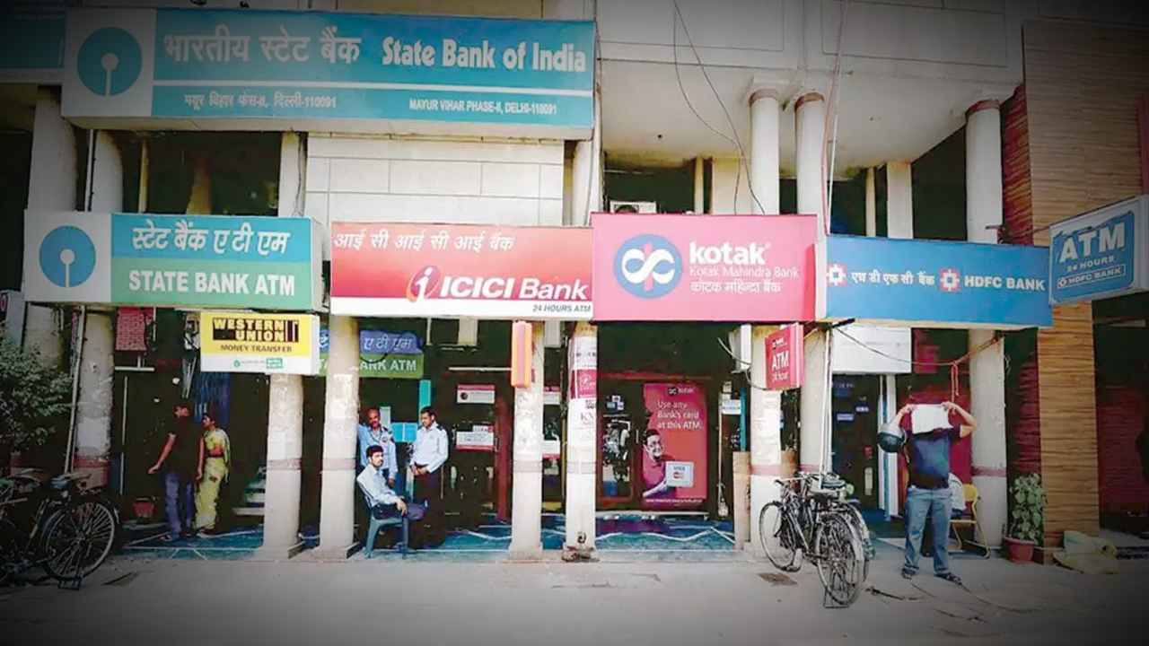 Small Finance Banks offering up to 9% interest in Fixed Deposit Schemes