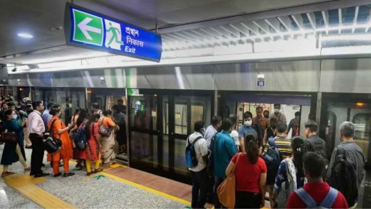 Kolkata Metro New Rule