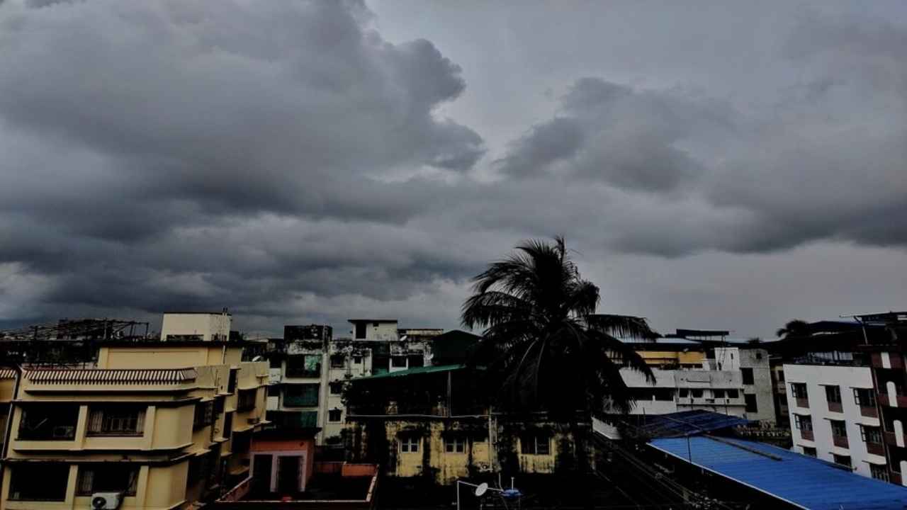 Rain Forecast in 10 Districts Weather Update
