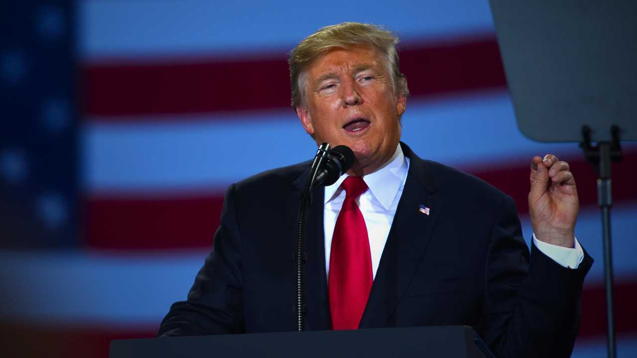 Donald Trump Tells Kevin Rudd “I Don’t Like You Either”